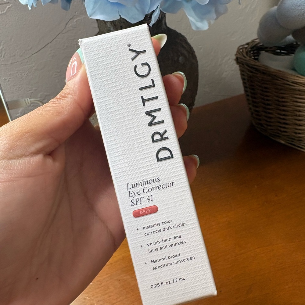 DRMTLGY Luminous Eye Corrector SPF 41 - Deep